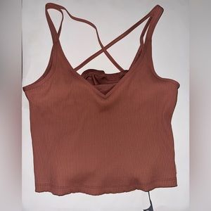 Vuori Ribbed Crop Top